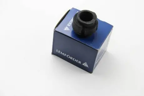Втулка переднего сибилизатораAudi A4 01-08/A6 04-11 (29 мм) LEMFORDER 29967 01
