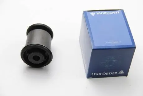 Сайлентблок переднього важеля Vito (447) 14- LEMFORDER 37987 01