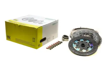 Демпфер + комплект зчеплення Toyota Rav4 2.2D 12- LuK 600 0320 00