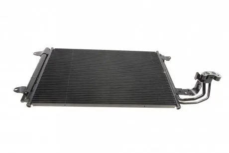 Радіатор кондиціонера VW Caddy/Golf/Jetta/Skoda Octavia 03- MAHLE / KNECHT AC 324 000P