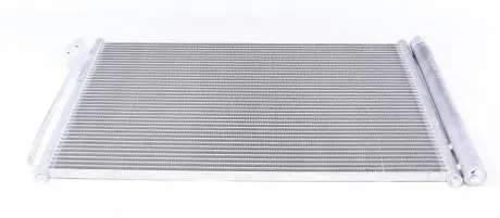Радиатор кондиционера BMW 5 (E60/E61)/6 (E63)/7 (E65/E66//E67) 2.0-6.0 01-10 MAHLE / KNECHT AC 344 000S