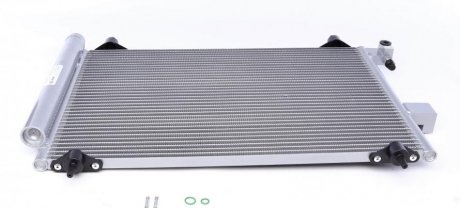 Радиатор кондиционера Citroen C5 II/III/C6/Peugeot 407 1.6-3.0D 04- MAHLE / KNECHT AC 585 001S