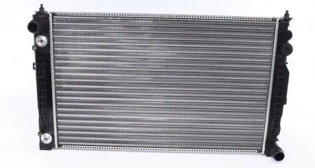Радиатор охлаждения двигателя A4/A6/Passat 95-08 2.5-2.8 MAHLE / KNECHT CR 648 000S