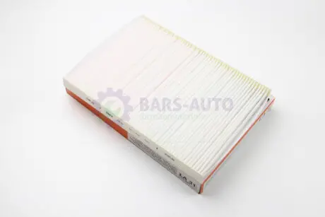 Фильтр салона VW Caddy II/Golf III/Skoda Octavia MAHLE / KNECHT LA31
