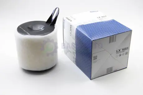 Фильтр воздушный BMW 3 (E90-E93) 2.0 05-13 (N43/N46) MAHLE / KNECHT LX 1651
