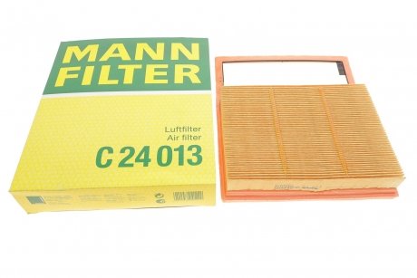 Фильтр воздушный FORD C-MAX, MONDEO V 2.0 Duratec 16V 10- -FILTER MANN C24013 (фото 1)