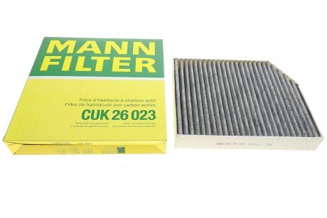 Фильтр салона MB W205/213 (вугільний) MANN CUK26023