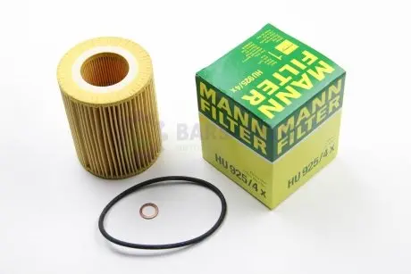 Фільтр масляний BMW 3 (E36/E46)/ 5 (E39/E60/E61)/ 7 (E38/E65/E66/E67) 2.0-3.0 91-08 (M50/M52/M54) MANN HU 925/4 X
