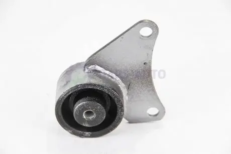 Подушка двигателя Citroen Saxo/Peugeot 106 1.0-1.6 96-03 Metalcaucho 02666