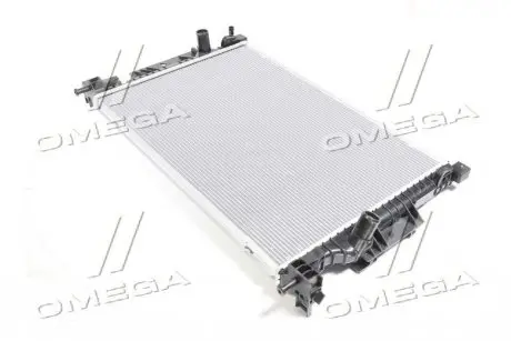 Радіатор охолодження FORD C-MAX /FOCUS III (10-) NISSENS 606215