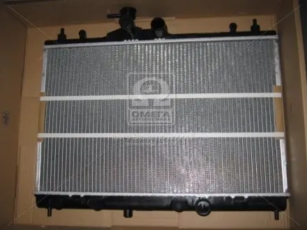 Радіатор охлождения NISSAN JUKE (F15) (10-), TIIDA (C11) (05-) NISSENS 68741
