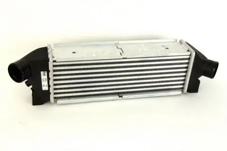Інтеркулер TRANSIT6 20TDi MT 02-06 NISSENS 96642