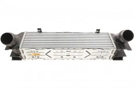 Радиатор интеркулера BMW 3 (F30/F80)/4 (F33/F83) 11- N20/N26/B38 NRF 309028