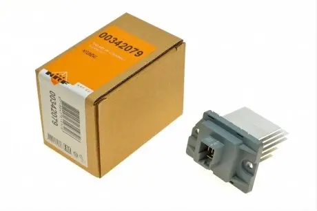 Резистор вентилятора печи Kia Magentis/Sorento/Hyundai Santa Fe/Sonata 2.0-3.5 02- NRF 342079