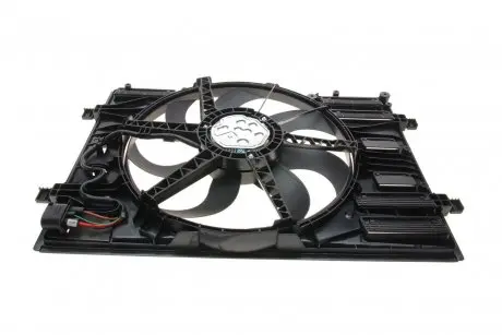 Вентилятор охолодження двигуна Audi Q2/Q3/VW Tiguan/Touran 15- (з дифузором) (d=438mm) NRF 47916 (фото 1)