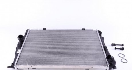 Радиатор охлаждения BMW NRF 53473 (фото 1)