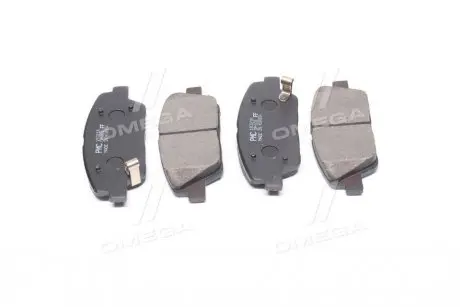 Тормозные колодки дисковые HYUNDAI YF SONATA 2.0 CRDI 11 - передн. (выр-во) PARTS-MALL PKB-036