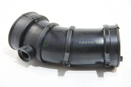 Патрубок повітрозабірника Vectra B 1.8/2.0 95-03 RAPRO R18280