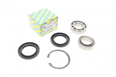 Подшипник ступицы (задней) VW T3 79-92 (к-кт) SNR NTN R154.08