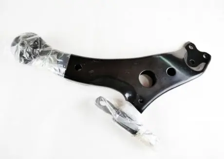 Рычаг подвески TOYOTA 4806933070