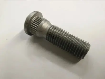 Болт кріплення колеса TOYOTA 9094202049