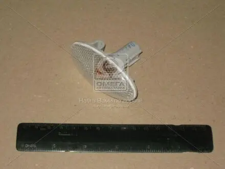 Указ. пов. на крыле лев.=пра. бел. SUZUKI SWIFT 05- TYC 18-A303-00-2B