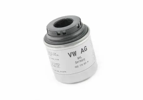 Фільтр оливи VW Passat, Caddy (11-15), Jetta (11-), Tiguan (-18)/Skoda Fabia (11-15), Superb 1.2, 1.4, 1.6 (-15) VAG 03C115561H