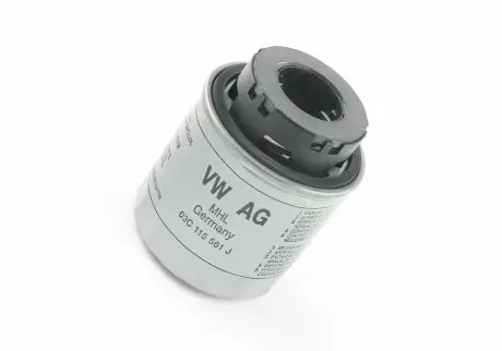 Фильтр оливний двигателя VAG 03C115561J