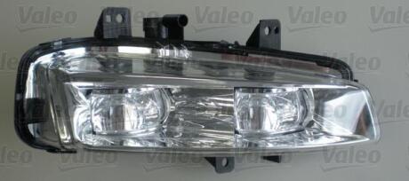 Протитуманна фара передня Valeo 044648