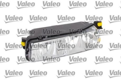 Протитуманна фара передня Valeo 044902