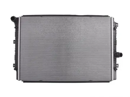 Радиатор охлаждения двигателя Valeo 735629