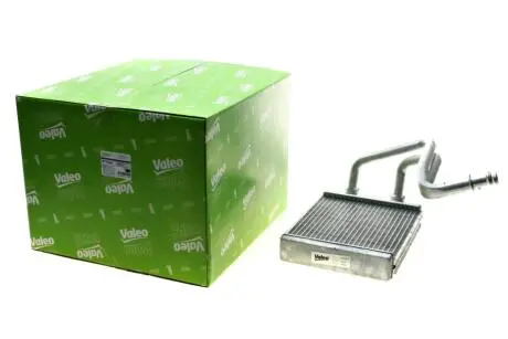 Радіатор пічки VW T5/T6 1.9-3.2D 03- Valeo 811524