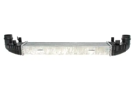 Радиатор интеркулера MB C-class (W204)/E-class (W212) 1.8/2.2CDI 09- Valeo 818616