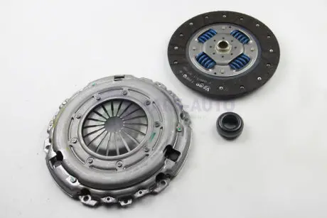 Комплект сцепления Fiat Scudo/Ducato 2.0 JTD (d=230mm) z=18 (+выжимной) (это заменено 826634) Valeo 826033