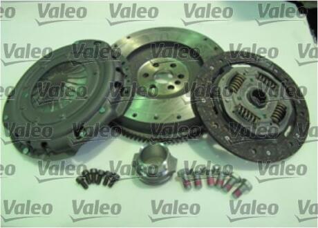 К-кт зчеплення з жорстким маховиком і вижим.підш. Valeo 835084