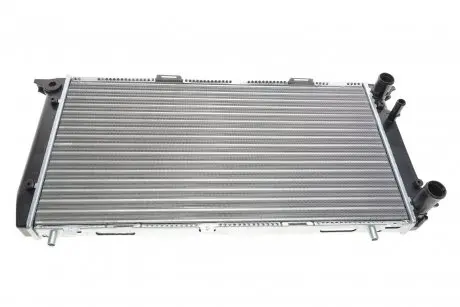Радиатор охлаждения Audi 80/100 1,6-2,0 86- Van Wezel 03002047