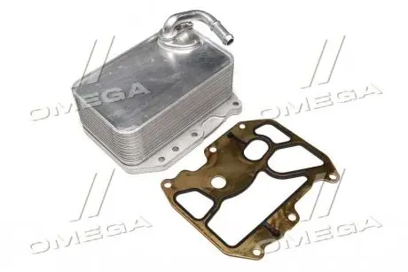 Радиатор масляный Audi A4/А5/А6/А7/А8/Q5/Q7/VW TOUAREG 06/18+ Van Wezel 03012713