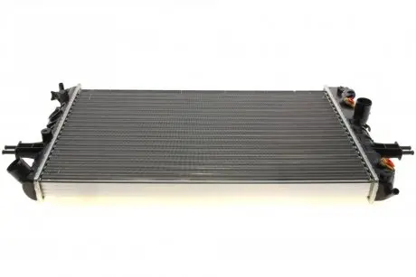 Радіатор охолодження двигуна ASTRA G/ZAFIRA AT+AC Van Wezel 37002254