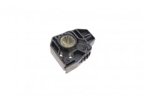Кронштейн радиатора (снизу) Skoda Fabia 00-07/VW Fox/Polo 1.2/1.4/1.4TDI/1.9SDI 02-12 Vika 11210260401